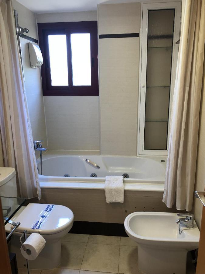La Cala Azul 2 Bedroom Apartment With Big Sunny Terrace & Walking Distance To All The Amenities - Costa Del Sol ラ・カラ・デ・ミハス エクステリア 写真